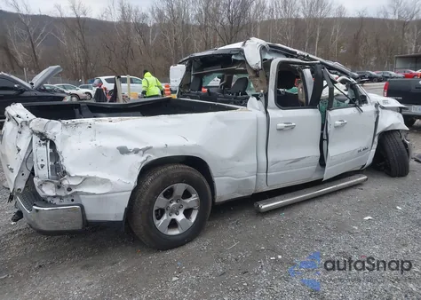 2020 Ram 1500 Big Horn 4X4 6'4 Box z USA, uszkodzony, nr VIN 1C6SRFBT9LN230319